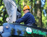  GG Bled - prevoz lesa in servis gozdne mehanizacije: nakladanje lesa